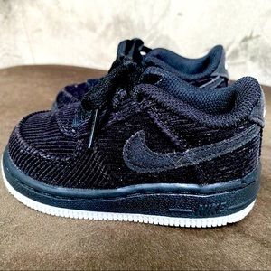 Nike Black Corduroy Toddler Air Force 1  Sneakers 6C
